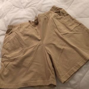 WHITE STAG GYM SHORTS ⭐️